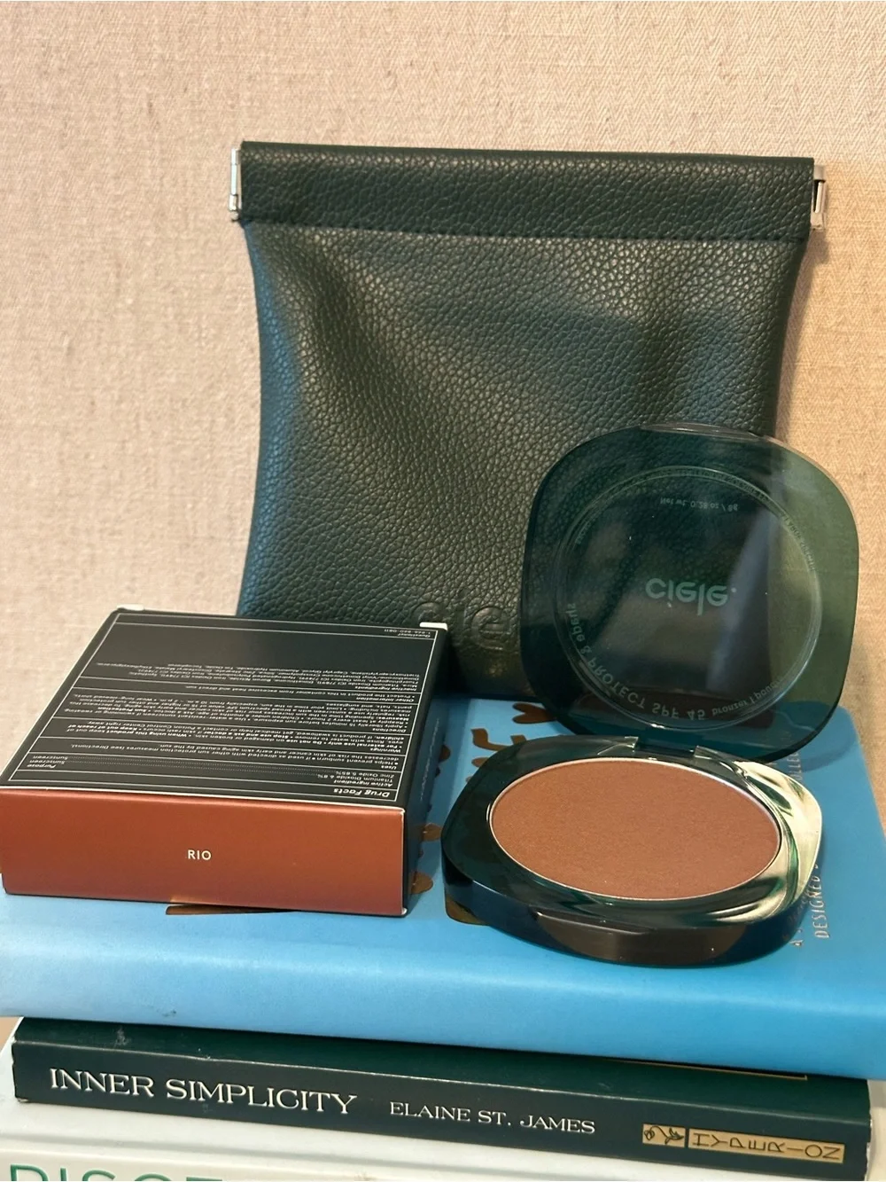 Ciele Prime & Protect SPF 45+ Powder Bronzer - Shade RIO with beautiful pouch